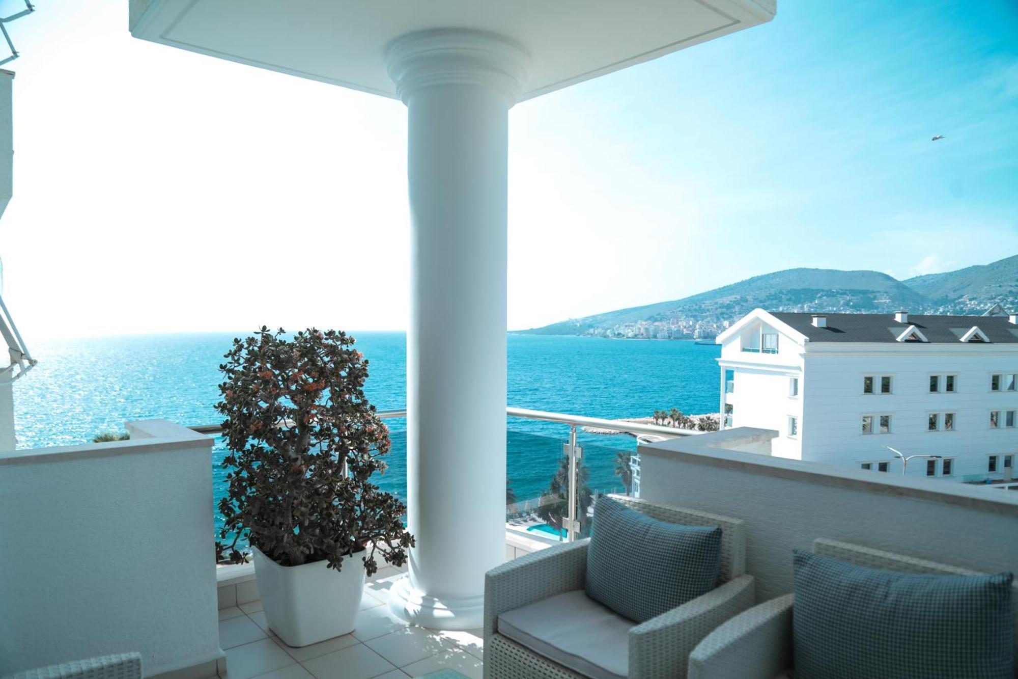 Limani Deluxe Apartments Sarandë Buitenkant foto
