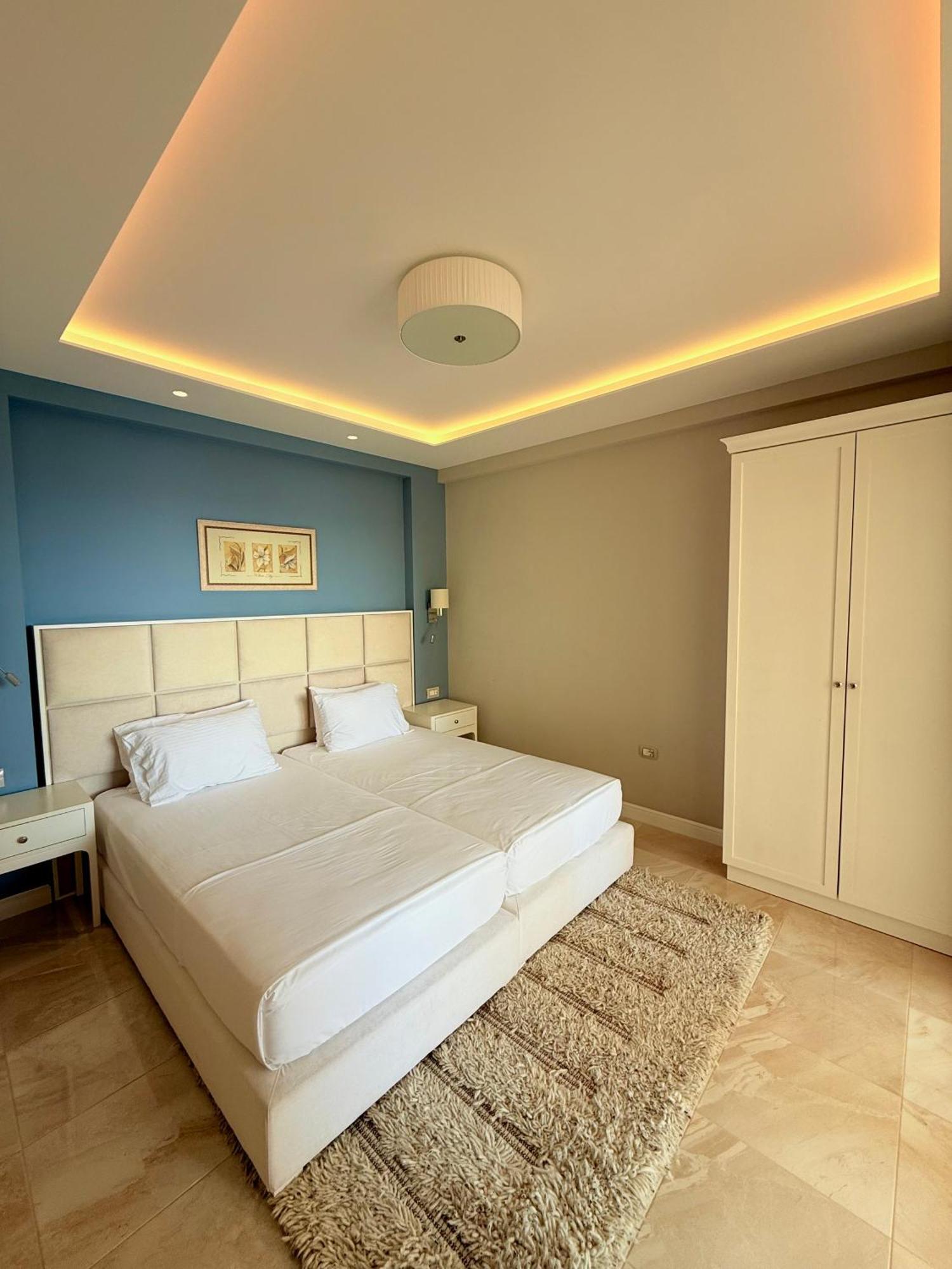 Limani Deluxe Apartments Sarandë Buitenkant foto