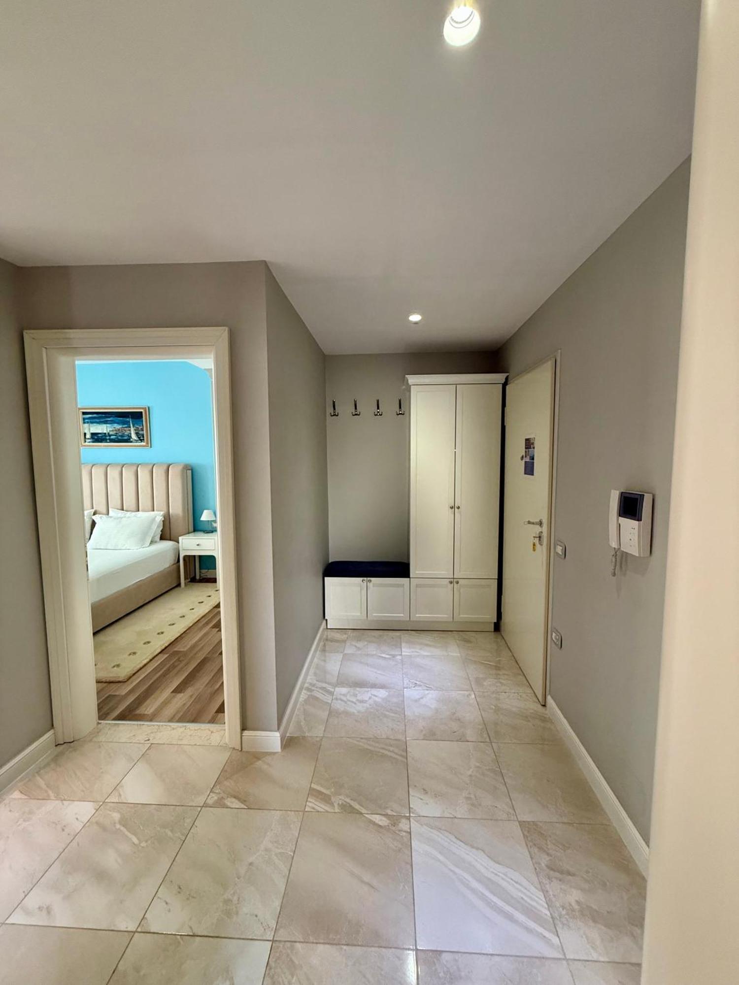 Limani Deluxe Apartments Sarandë Buitenkant foto