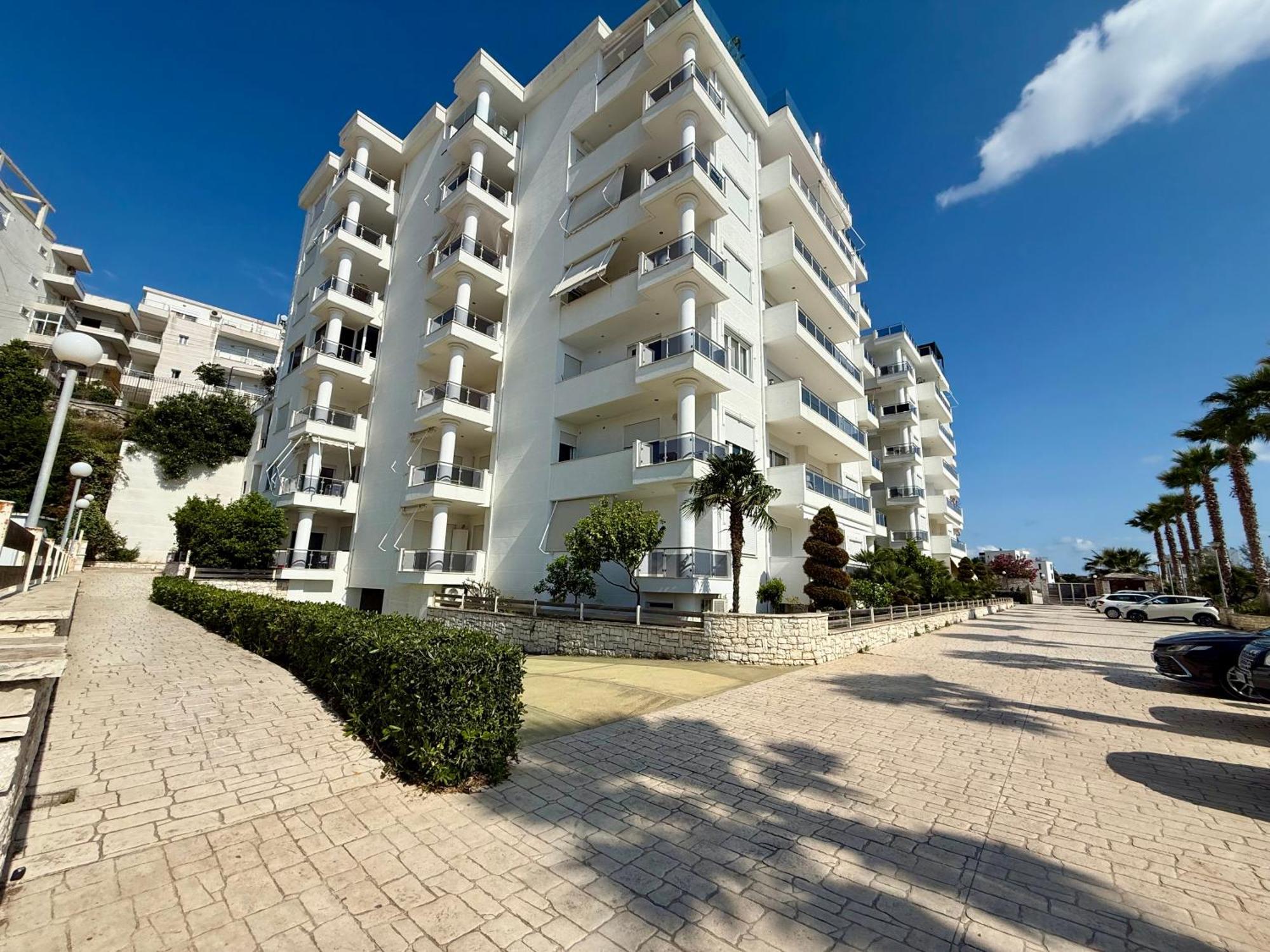 Limani Deluxe Apartments Sarandë Buitenkant foto