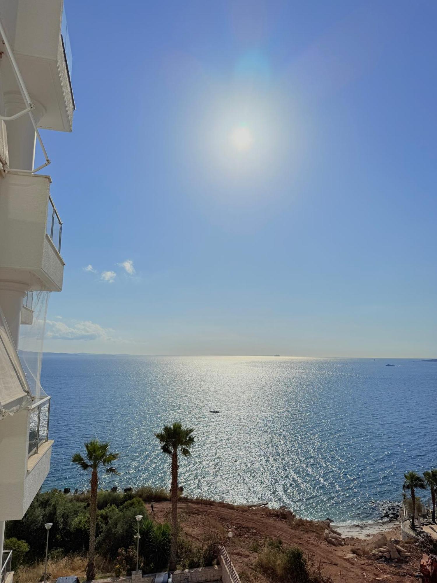 Limani Deluxe Apartments Sarandë Buitenkant foto