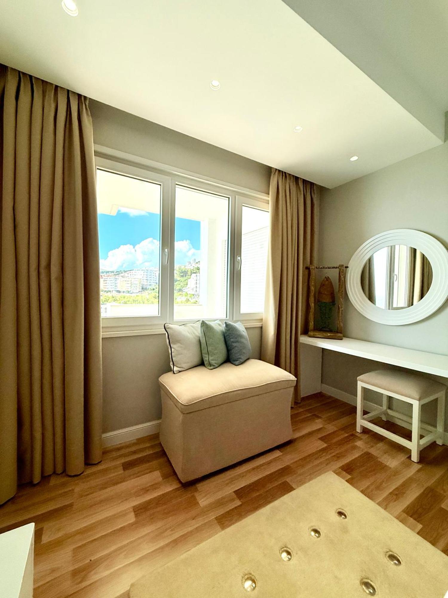 Limani Deluxe Apartments Sarandë Buitenkant foto